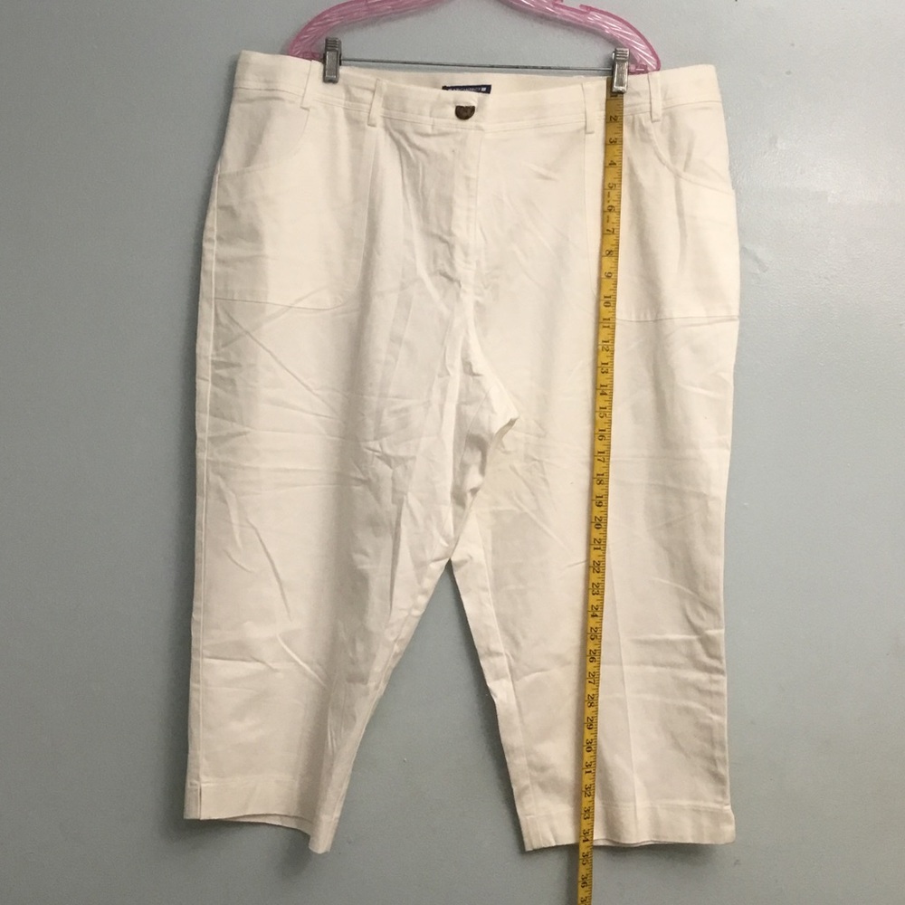 ARCHITECT white pants